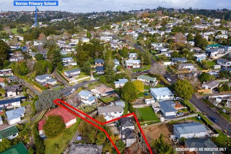 Photo of property in 10a Beeche Place, Birkdale, Auckland, 0626