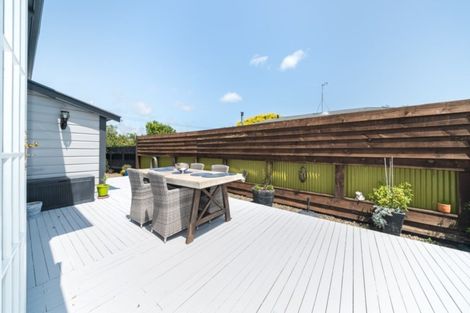 Photo of property in 1 Tamar Street, Rongotea, 4476