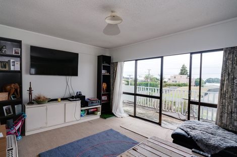 Photo of property in 1034 Papamoa Beach Road, Papamoa Beach, Papamoa, 3118