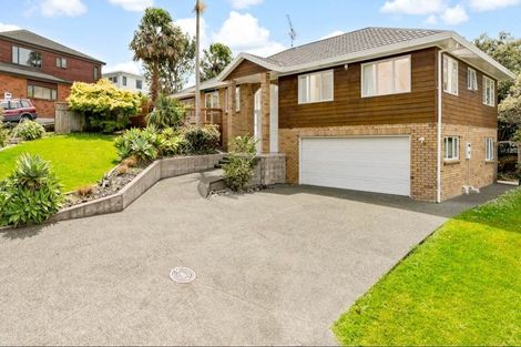 Photo of property in 18 Vintage Drive, Henderson, Auckland, 0612