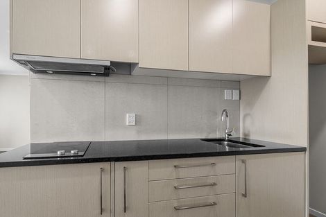 Photo of property in 16/5 Massey Avenue, Pukekohe, 2120