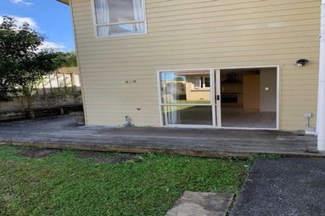 Photo of property in 16a Kauri Glen Road, Northcote, Auckland, 0627