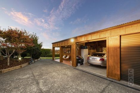 Photo of property in 849 Old North Road, Waimauku, 0882