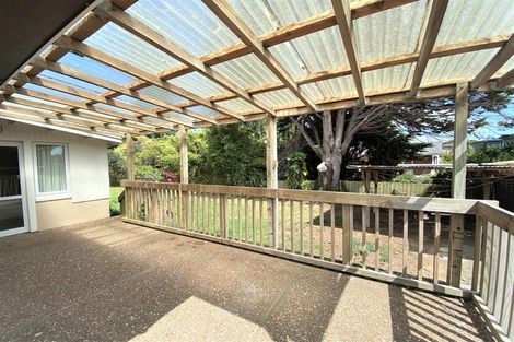 Photo of property in 9 Trafalgar Road, Milford, Auckland, 0620