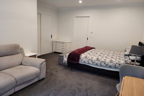 Photo of property in 120 Silverstream Road, Crofton Downs, Wellington, 6035