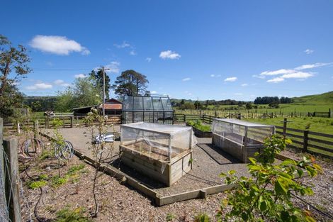 Photo of property in 2393 Pohangina Road, Pohangina, Ashhurst, 4884