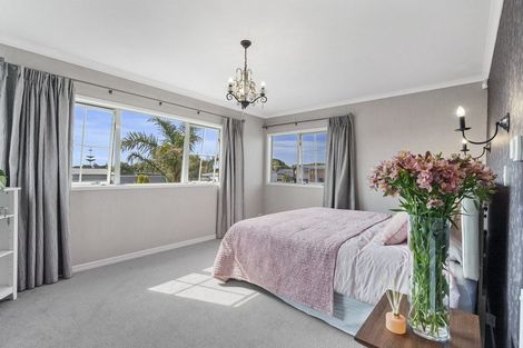 Photo of property in 2 Excelsa Place, Papamoa Beach, Papamoa, 3118