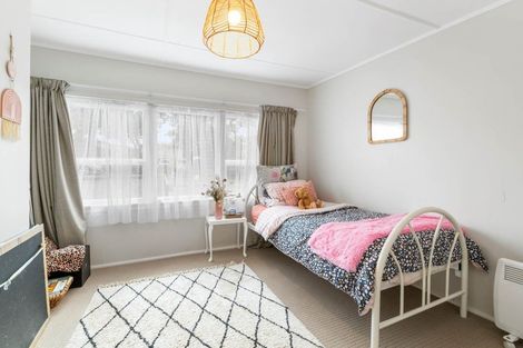 Photo of property in 25 Penton Road, Stanmore Bay, Whangaparaoa, 0932