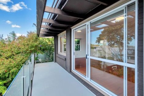 Photo of property in 1/17 Lake View Road, Takapuna, Auckland, 0622