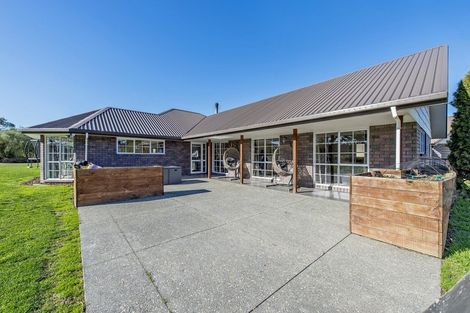 Photo of property in 406 Courtenay Road, Charing Cross, Christchurch, 7671