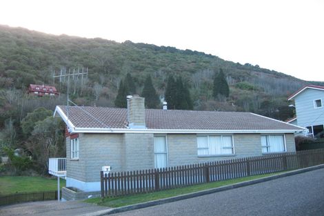 Photo of property in 5 Matai Street, Ravensbourne, Dunedin, 9022