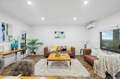 Photo of property in 4223b Great North Road, Glendene, Auckland, 0602