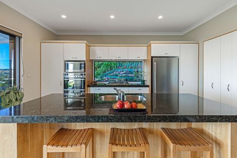 Photo of property in 24 Wairere Road, Bastia Hill, Whanganui, 4500