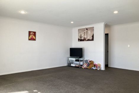 Photo of property in 20 Mili Way, Ranui, Auckland, 0612