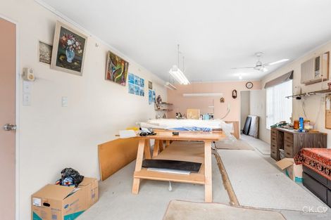 Photo of property in 42 Norana Road, Maoribank, Upper Hutt, 5018