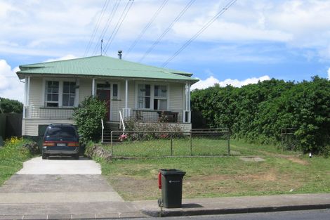 Photo of property in 69 Panama Road, Mount Wellington, Auckland, 1062