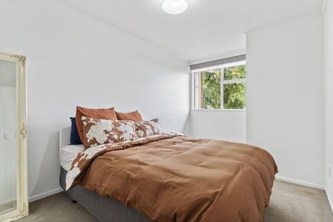 Photo of property in 1/49 Simkin Avenue, St Johns, Auckland, 1072