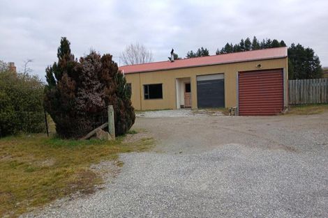 Photo of property in 35 Lauder-omakau Road, Omakau, 9376