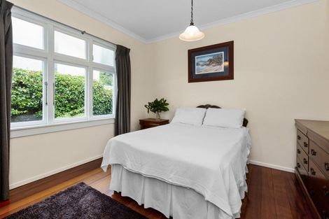 Photo of property in 19 Guys Hill Road, Hospital Hill, Napier, 4110
