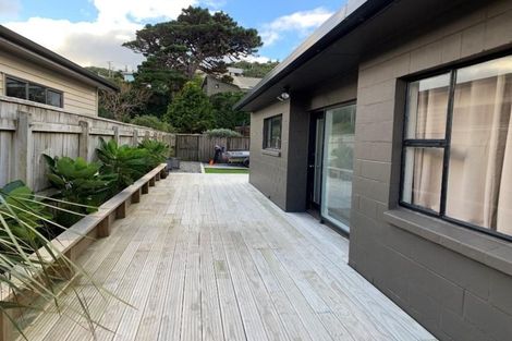 Photo of property in 6 Pine Tree Lane, Korokoro, Lower Hutt, 5012