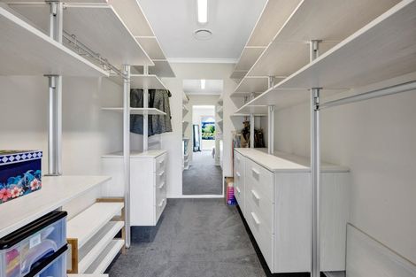 Photo of property in 1 Elizabeth Grove, Stratford, 4332