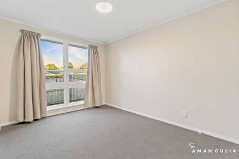 Photo of property in 18 Grandison Crescent, New Lynn, Auckland, 0600