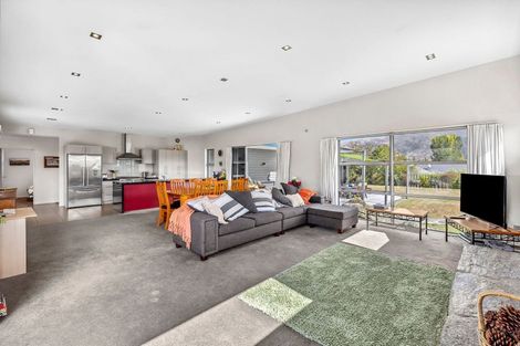 Photo of property in 79 Rob Roy Lane, Wanaka, 9305