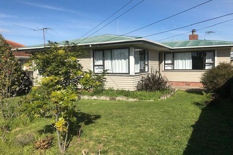 Photo of property in 13 Rogers Road, Manurewa, Auckland, 2102