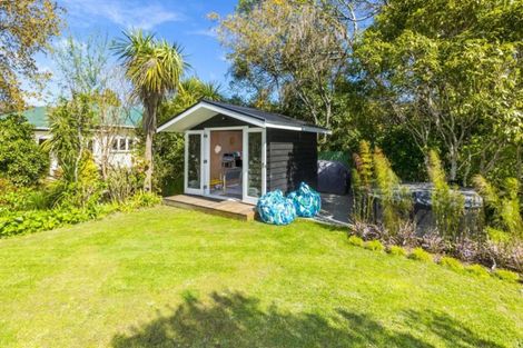 Photo of property in 54 Whitemans Road, Silverstream, Upper Hutt, 5019