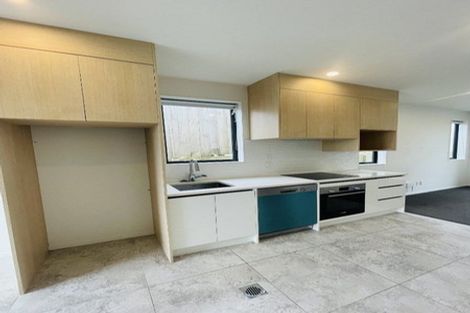 Photo of property in 5/1 Sylvan Crescent, Te Atatu South, Auckland, 0610