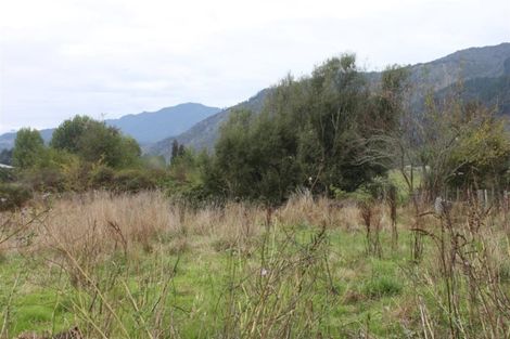 Photo of property in 97 Fairfax Street, Murchison, 7007