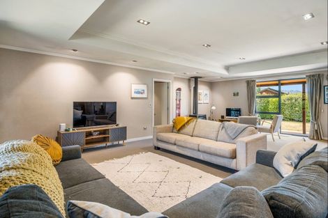 Photo of property in 2 Sherwin Avenue, Albert Town, Wanaka, 9305