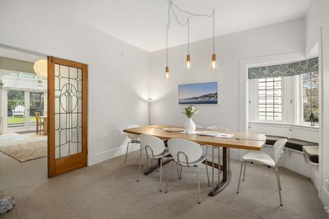 Photo of property in 8 Glen Road, Kelburn, Wellington, 6012