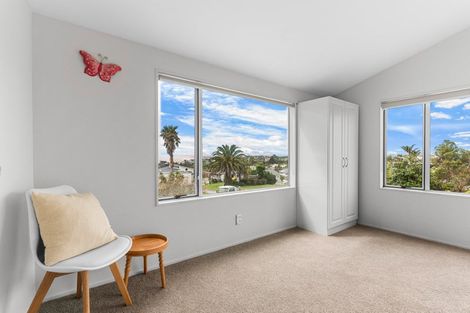 Photo of property in 43 Cullen Street, Mangawhai Heads, Mangawhai, 0505