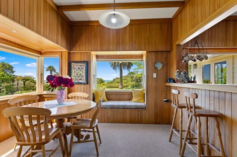 Photo of property in 18 Cliff Road, Tasman, Upper Moutere, 7173