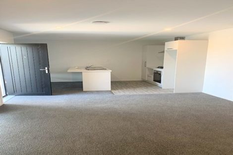 Photo of property in 1/135 Silverdale Road, Hillcrest, Hamilton, 3216