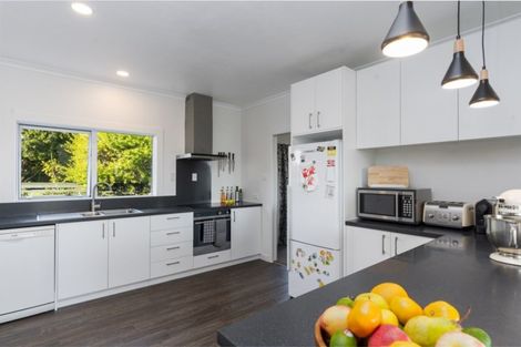 Photo of property in 4 Kauri Grove, Lansdowne, Masterton, 5810