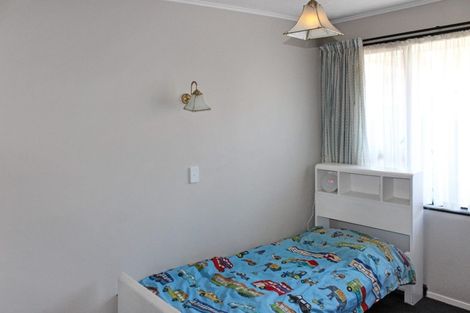 Photo of property in 1/58 Ambleside Drive, Burnside, Christchurch, 8053