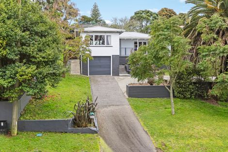 Photo of property in 4 Station Road, Pukekohe, 2120