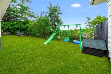 Photo of property in 25 Roseneath Place, Birkdale, Auckland, 0626