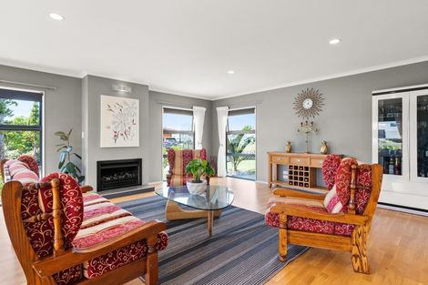 Photo of property in 27 Stace Hopper Drive, One Tree Point, 0118