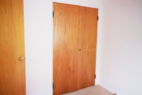 Photo of property in 2/20 Steeple Rise, Pakuranga, Auckland, 2010