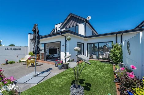Photo of property in 114 Te Rito Street, Marshland, Christchurch, 8083