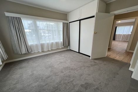 Photo of property in 19 Aorangi Road, Bryndwr, Christchurch, 8053