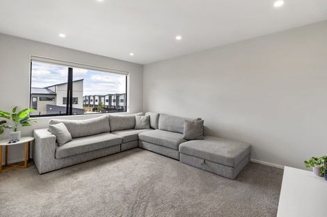 Photo of property in 25 Waterlily Street, Hobsonville, Auckland, 0616