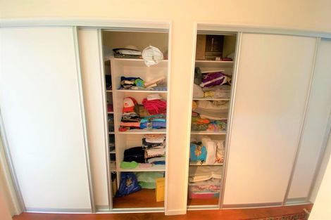 Photo of property in 30 Megan Avenue, Pakuranga Heights, Auckland, 2010