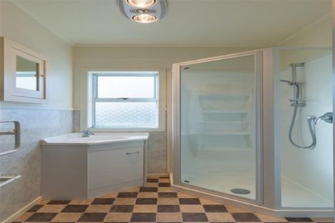 Photo of property in 19 Maude Street, Waimate, 7924