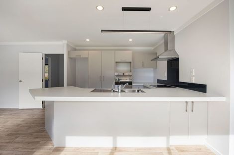 Photo of property in 33 Lowe Road, Rukuhia, Hamilton, 3282