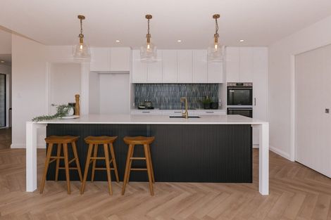 Photo of property in 5 Corsica Court, Fitzherbert, Palmerston North, 4410