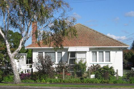 Photo of property in 2/20 Russell Road, Manurewa, Auckland, 2102